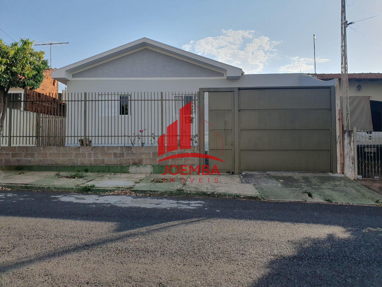 Casa com 2 quartos à venda, 238m² — foto 1 de 34