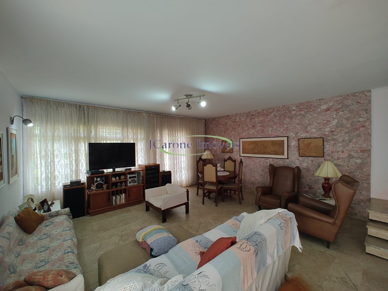 Casa, 3 quartos, 423 m² - Foto 1