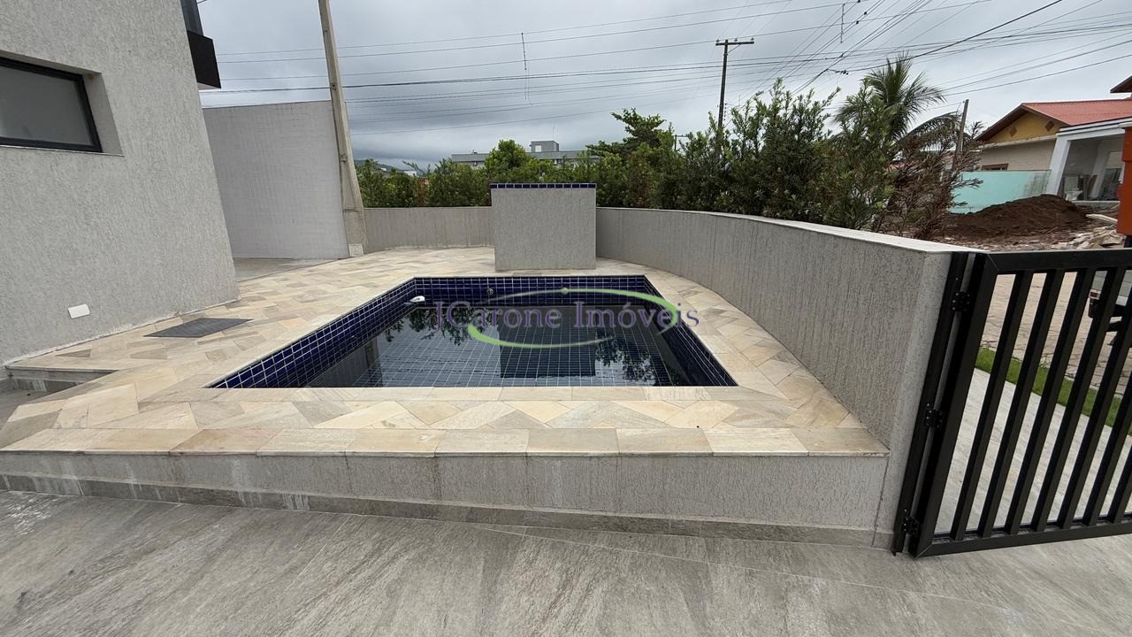 Casa, 4 quartos, 153 m² - Foto 1