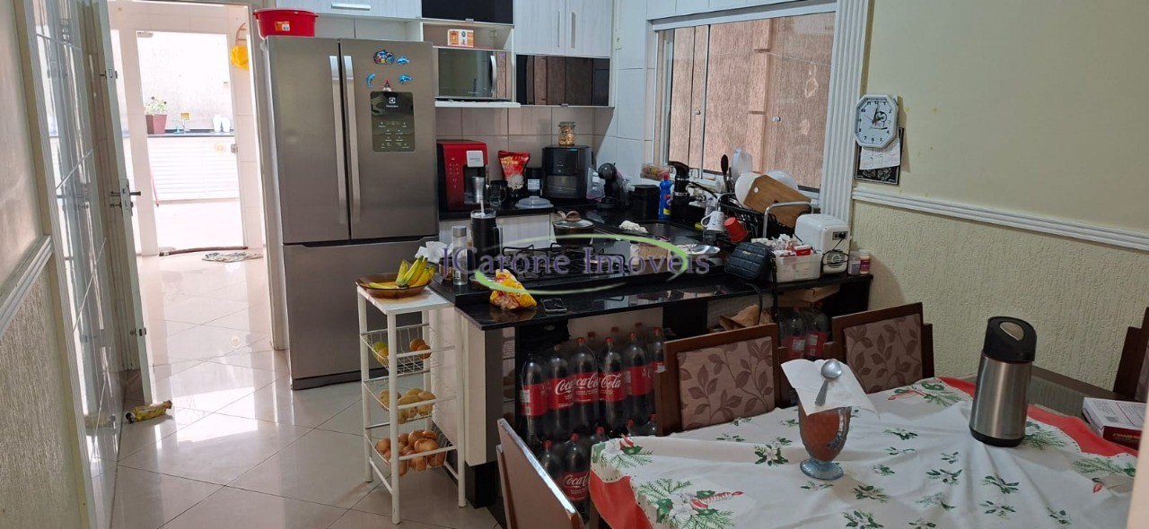 Casa, 3 quartos, 240 m² - Foto 13