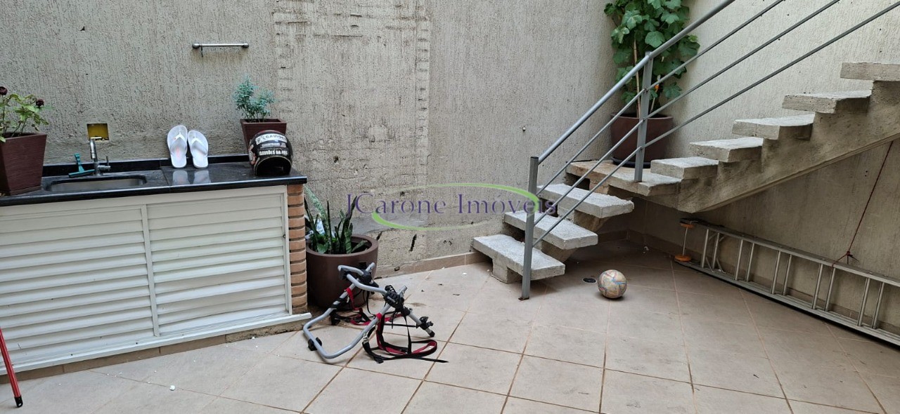 Casa, 3 quartos, 240 m² - Foto 22