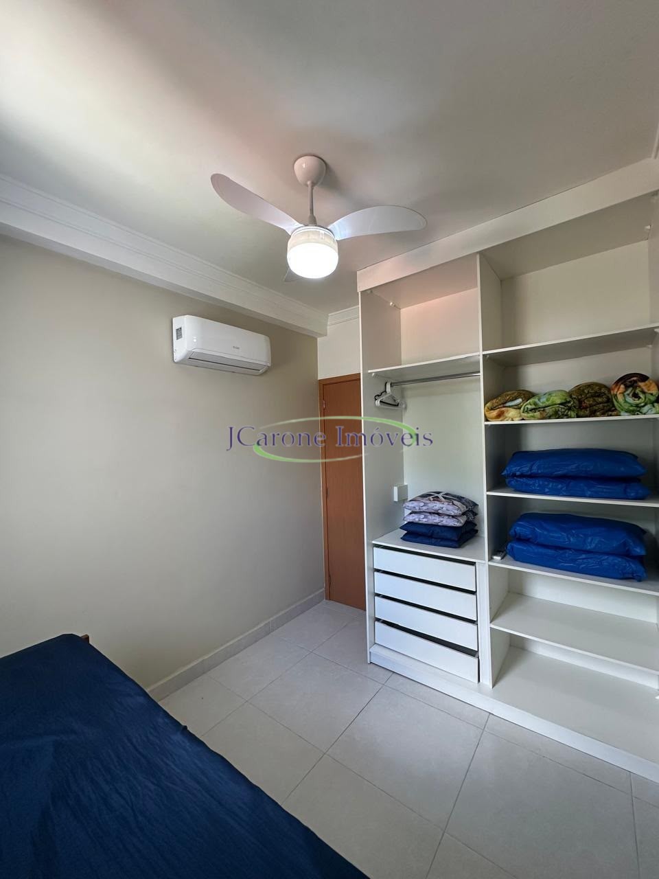Venda ou permuta de apartamento mobiliado 2 dormitórios a 20