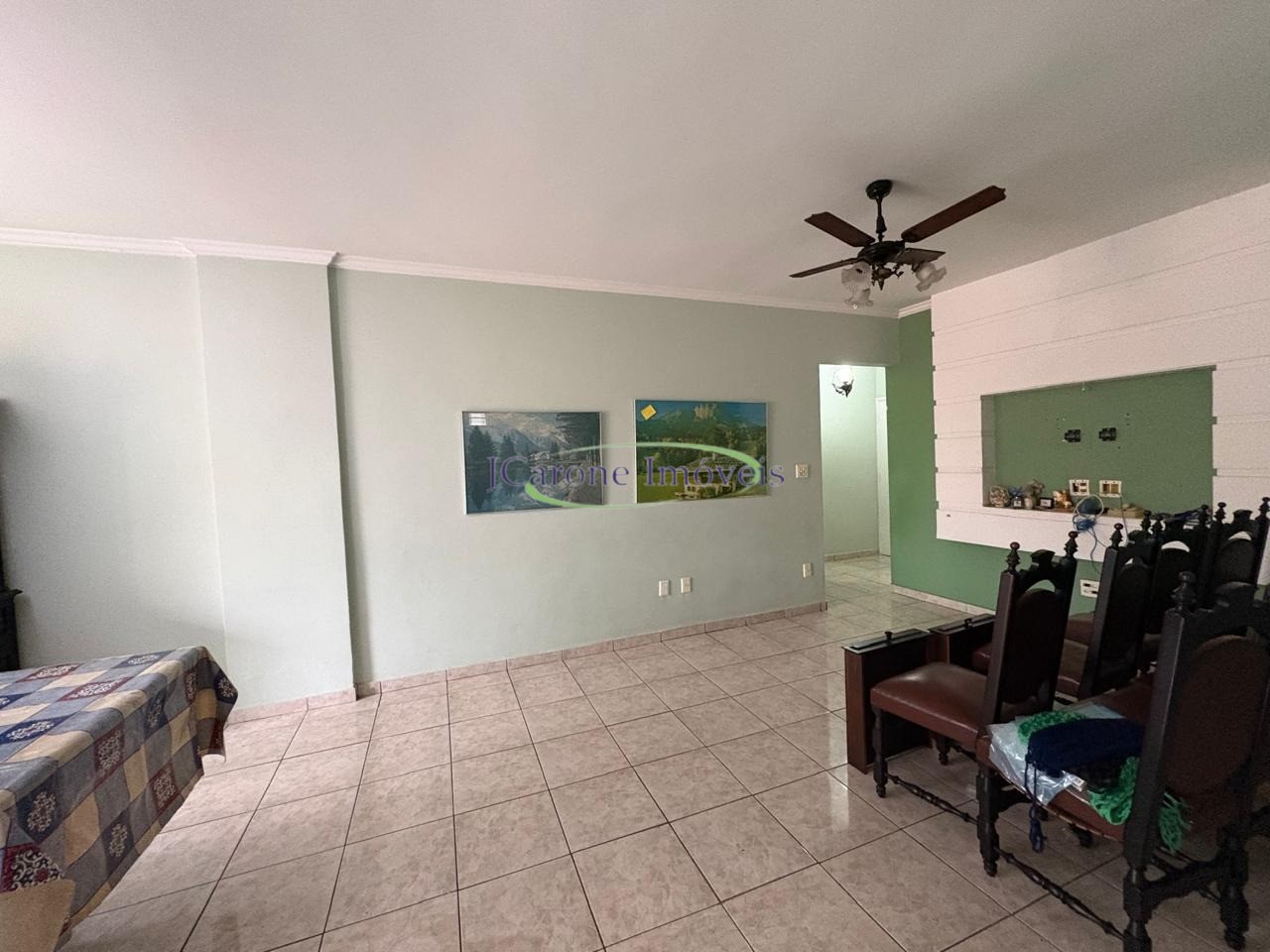 Venda de amplo apartamento de 120 m² com suíte e localização