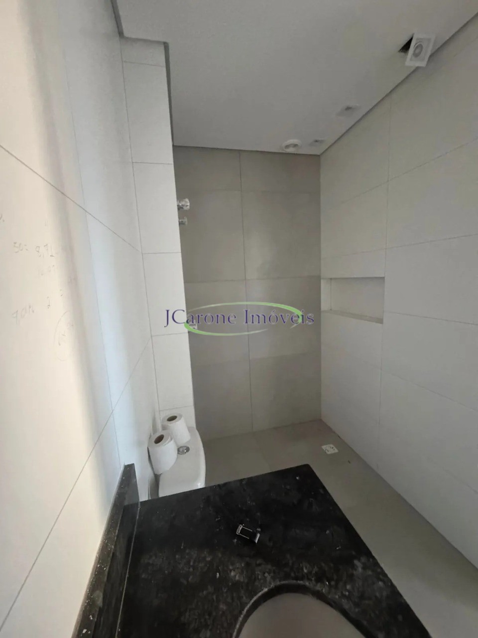 Venda de apartamento novo com 1 dormitório e lazer completo 