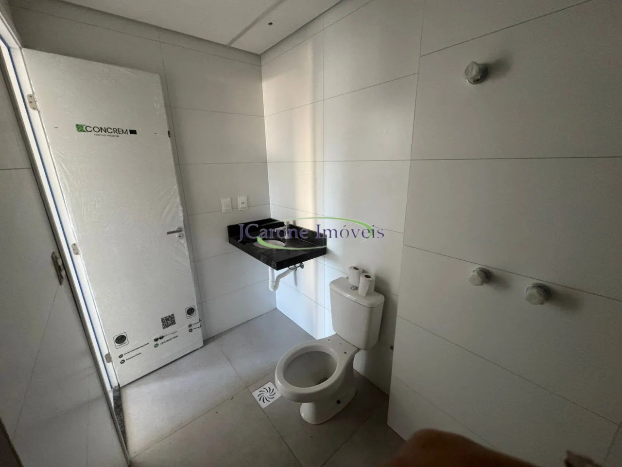 Venda de apartamento novo com 1 dormitório e lazer completo 