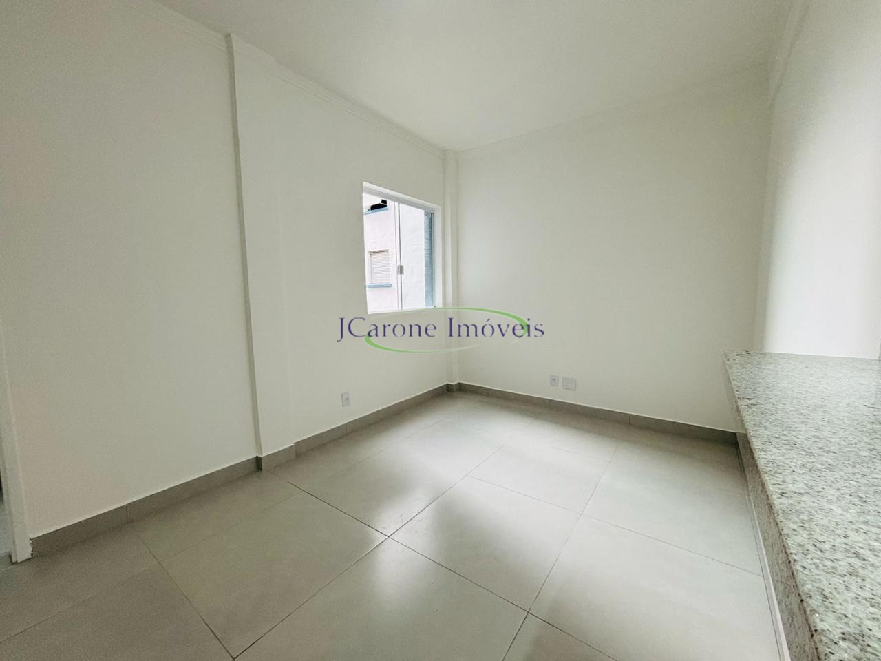 Oportunidade a venda no embaré - sala living 100% reformado 