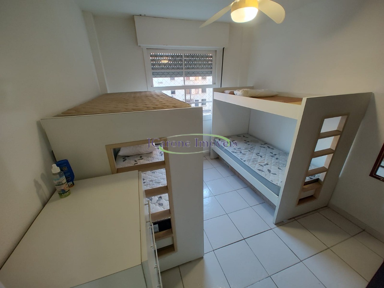Apartamento a venda / permuta com 2 quartos na quadra da pra
