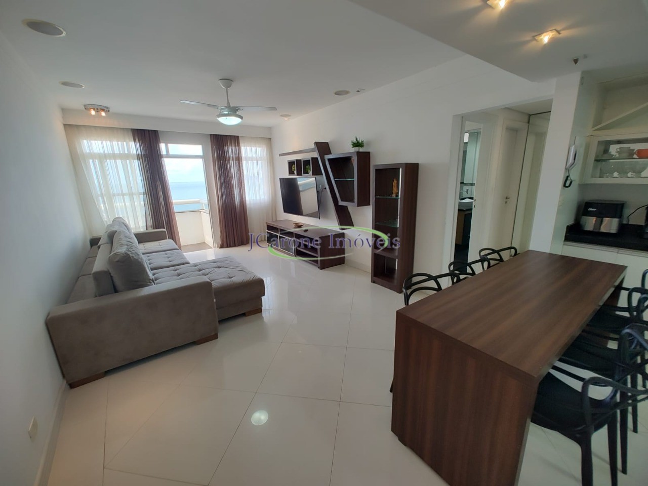 Vista espetacular da orla! apartamento mobiliado para locaçã
