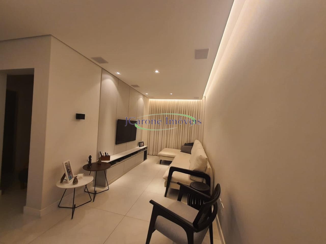 Venda de apartamento com 2 quartos e vaga demarcada em excel