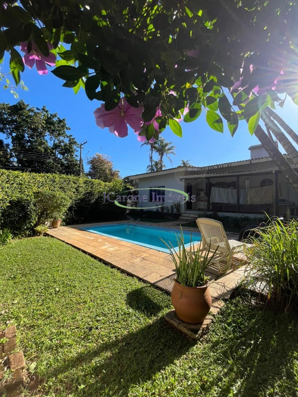 Casa, 3 quartos, 199 m² - Foto 1