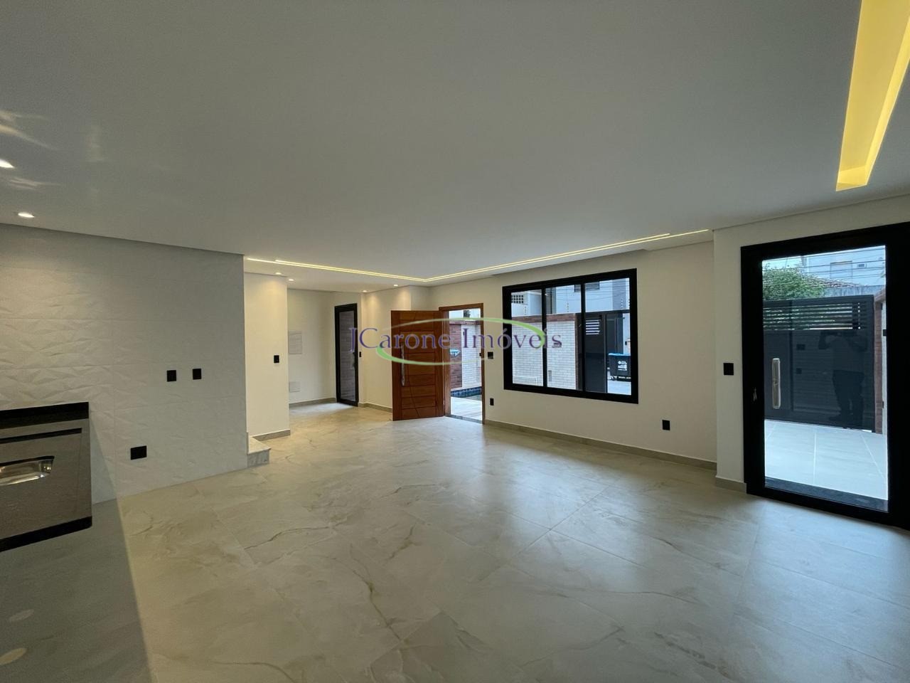 Casa, 4 quartos, 234 m² - Foto 1