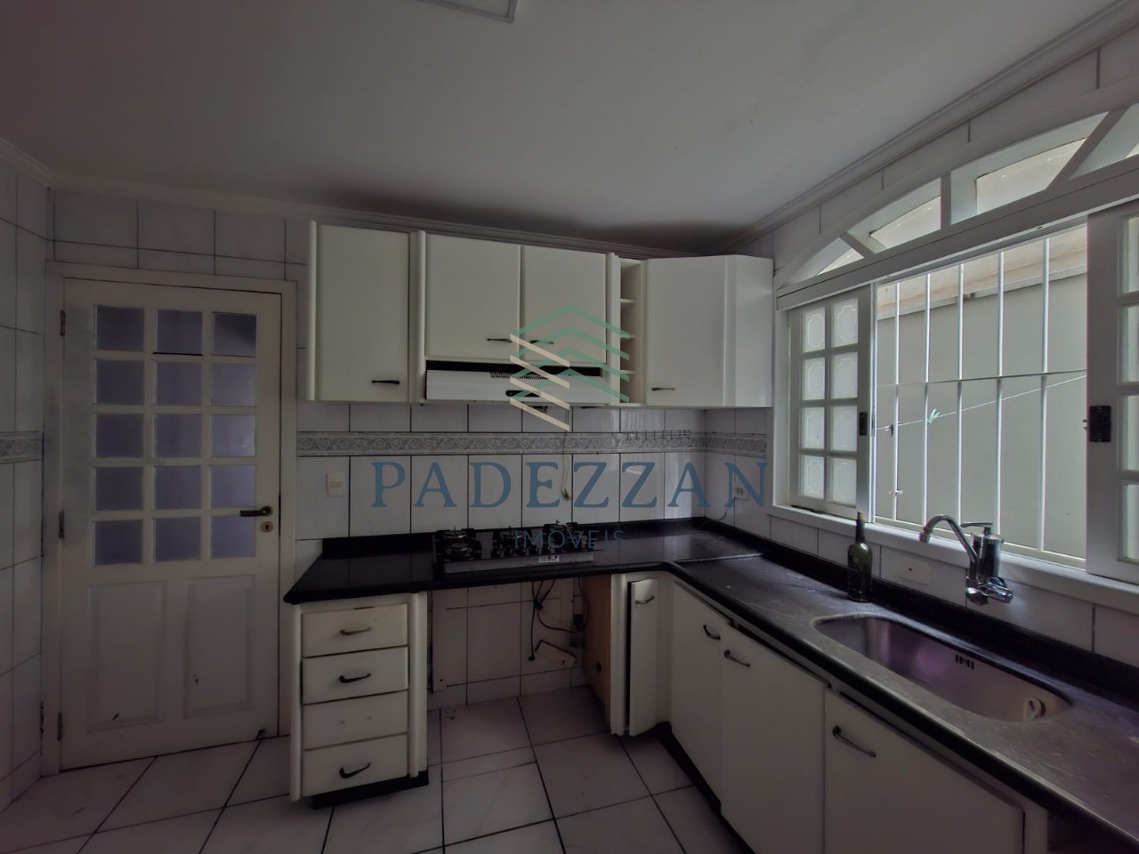 Casa, 3 quartos, 253 m² - Foto 10