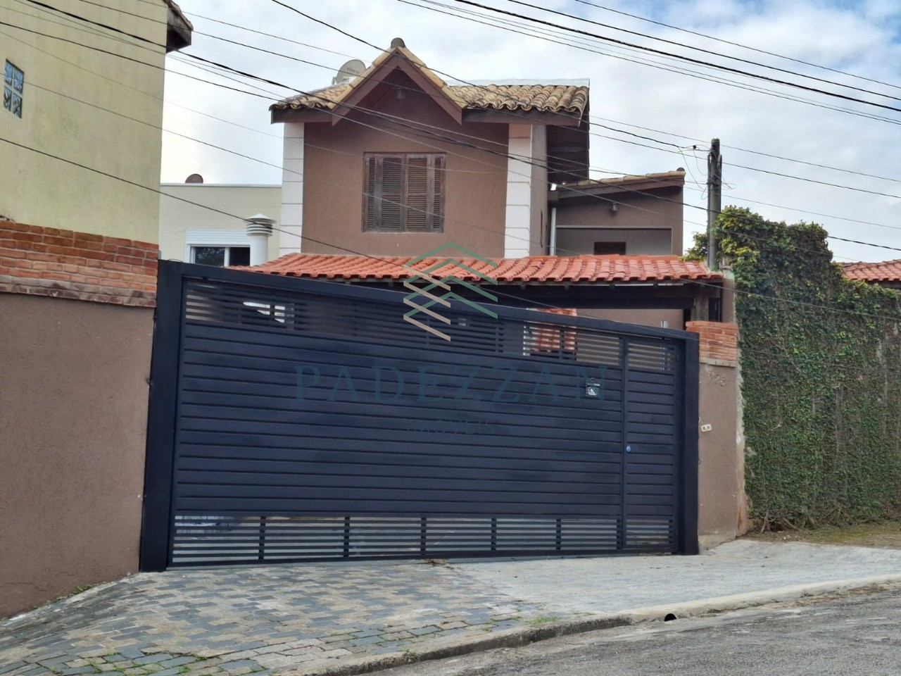 Casa, 2 quartos, 144 m² - Foto 1