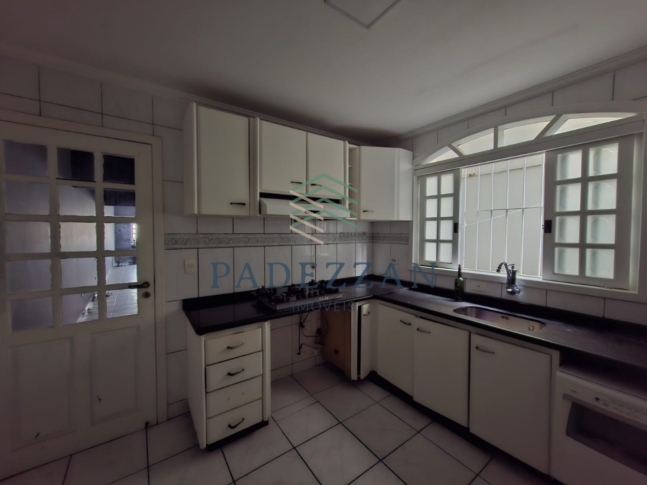 Casa, 3 quartos, 253 m² - Foto 9