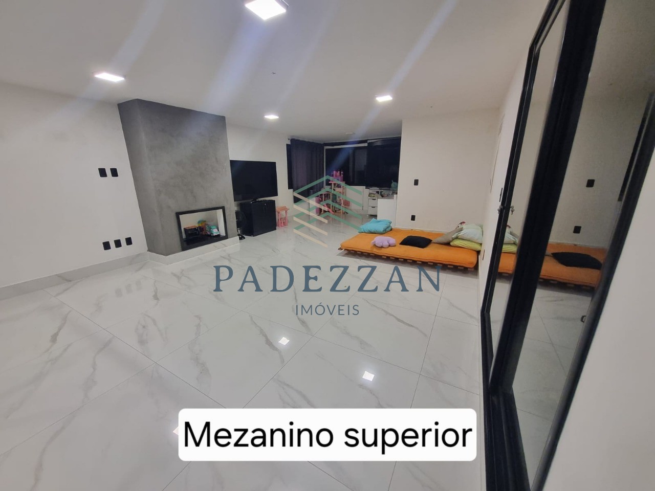 Casa, 3 quartos, 240 m² - Foto 9