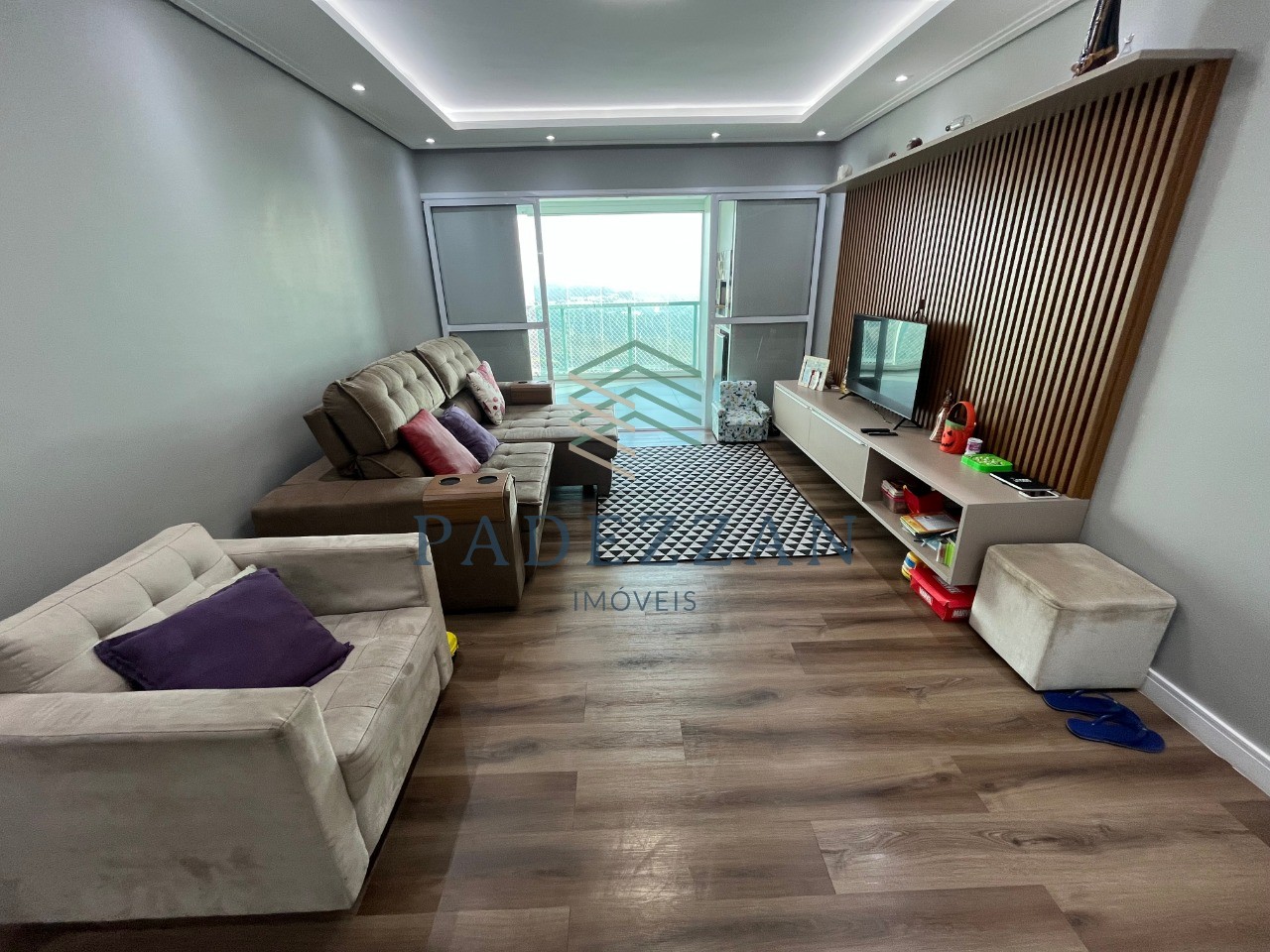 Apartamento, 3 quartos, 125 m² - Foto 2