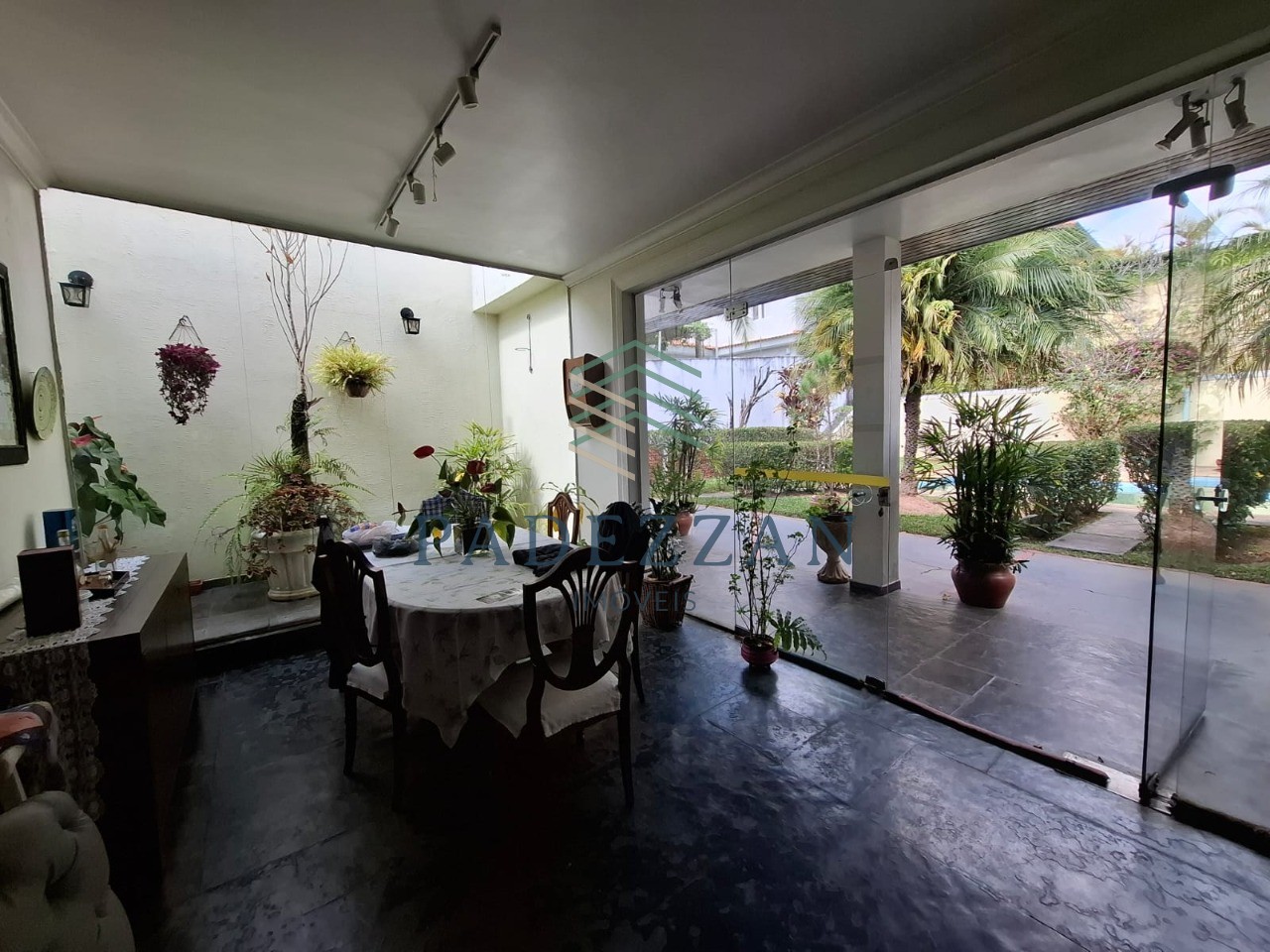 Casa, 3 quartos, 330 m² - Foto 27