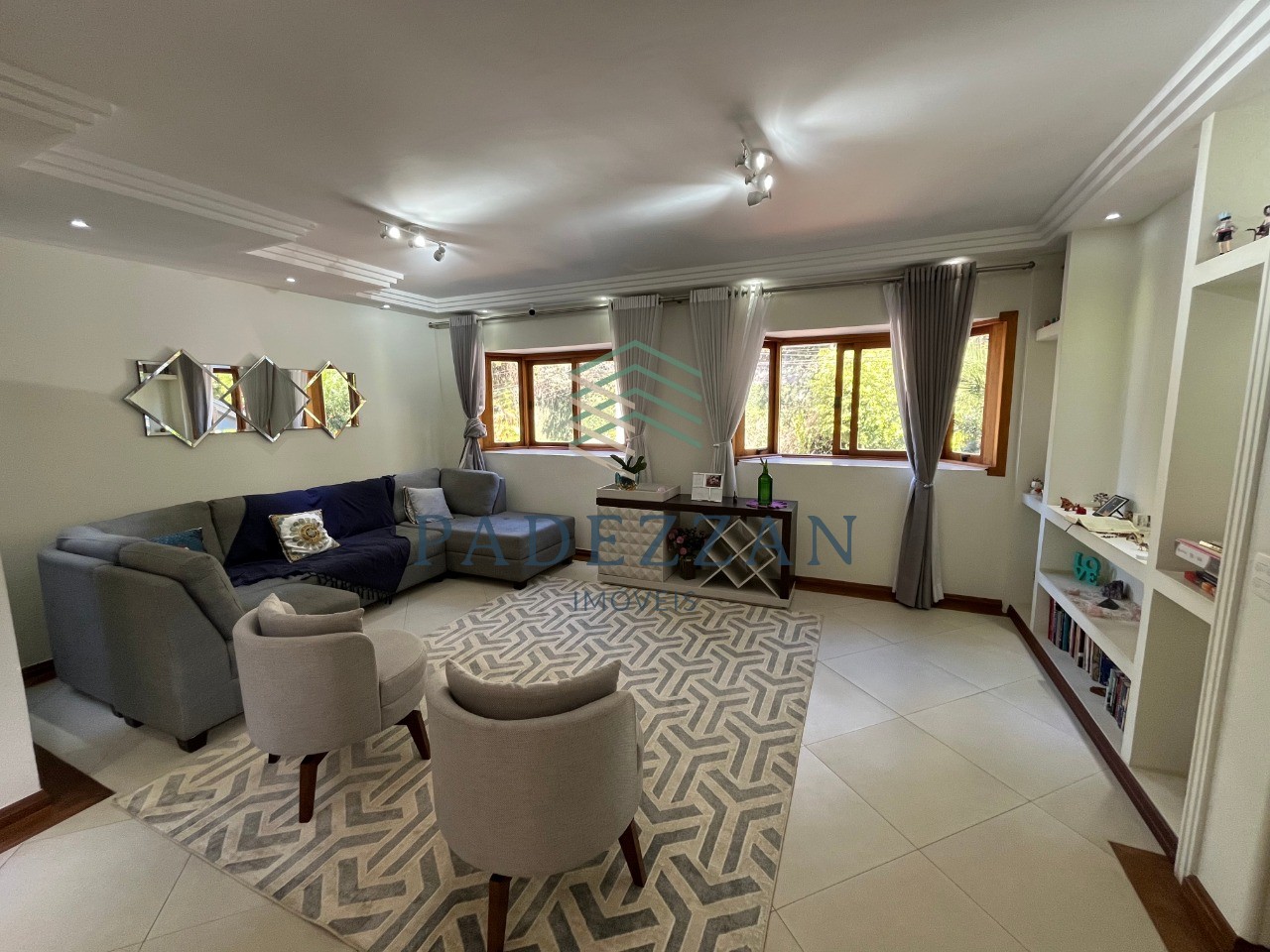 Casa, 3 quartos, 250 m² - Foto 4