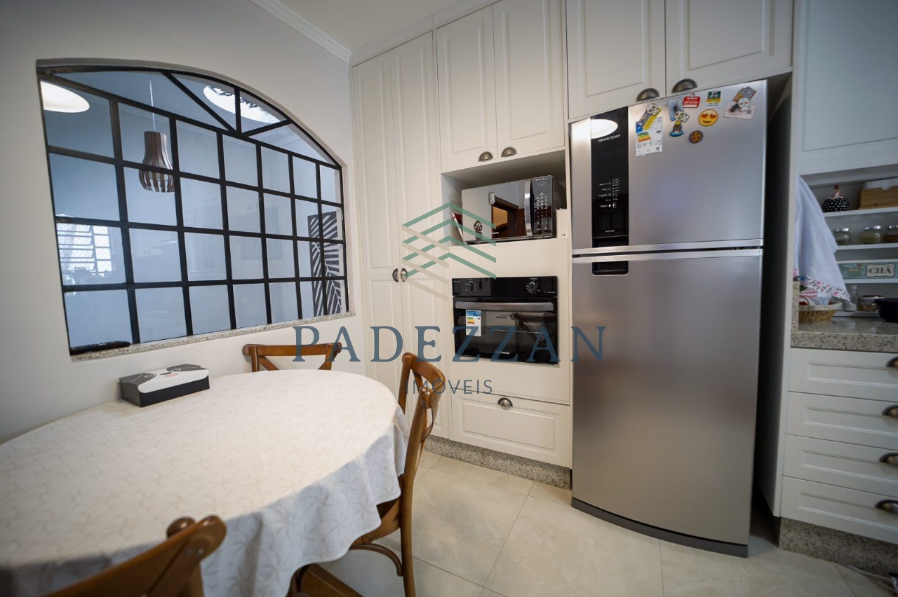 Casa, 3 quartos, 252 m² - Foto 24