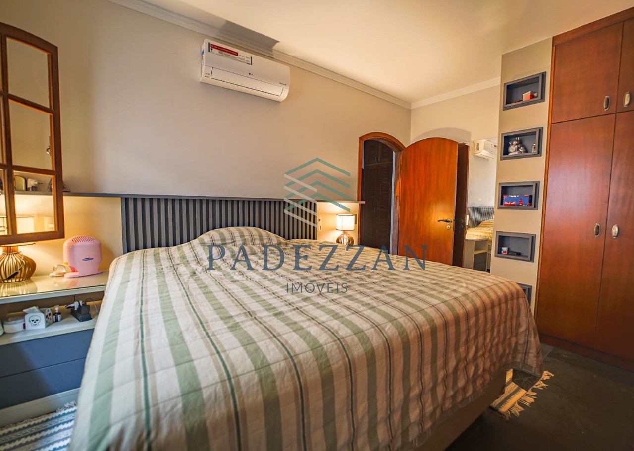 Casa, 3 quartos, 252 m² - Foto 27