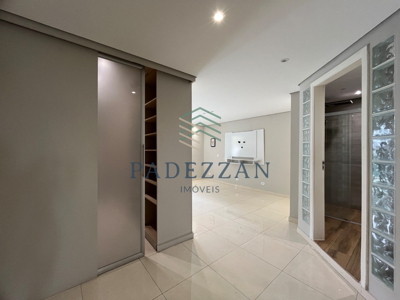 Casa, 3 quartos, 215 m² - Foto 11