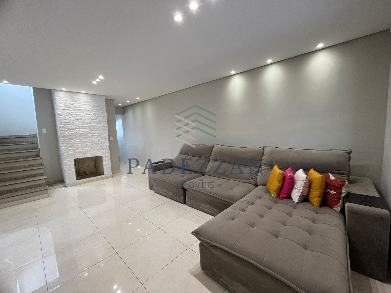 Casa, 3 quartos, 215 m² - Foto 3