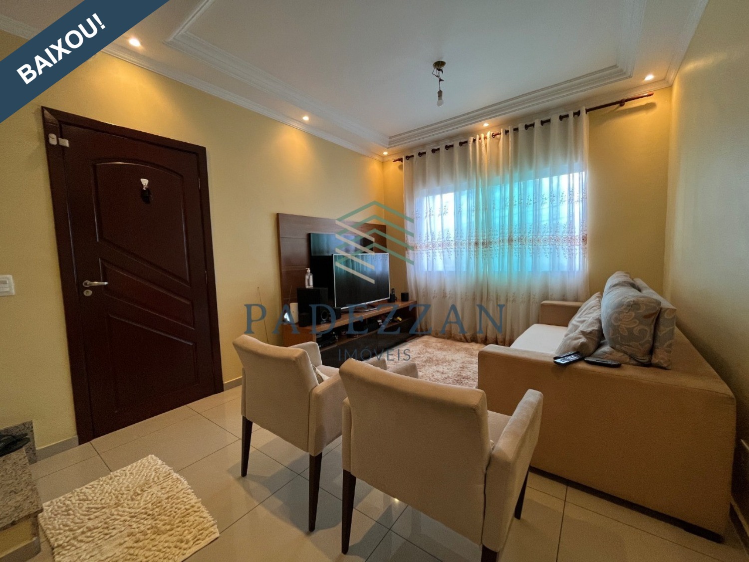 Casa, 3 quartos, 151 m² - Foto 1