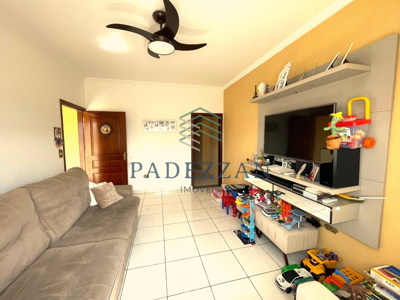Casa, 3 quartos, 182 m² - Foto 2
