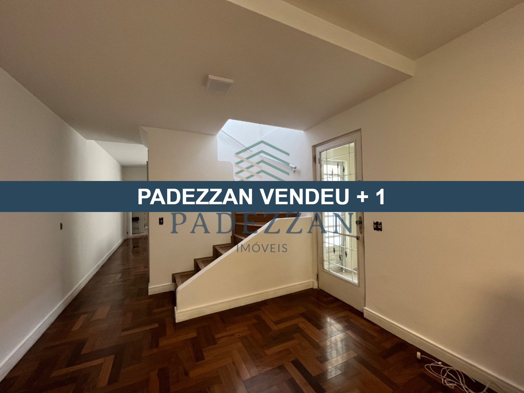 Casa, 4 quartos, 126 m² - Foto 1