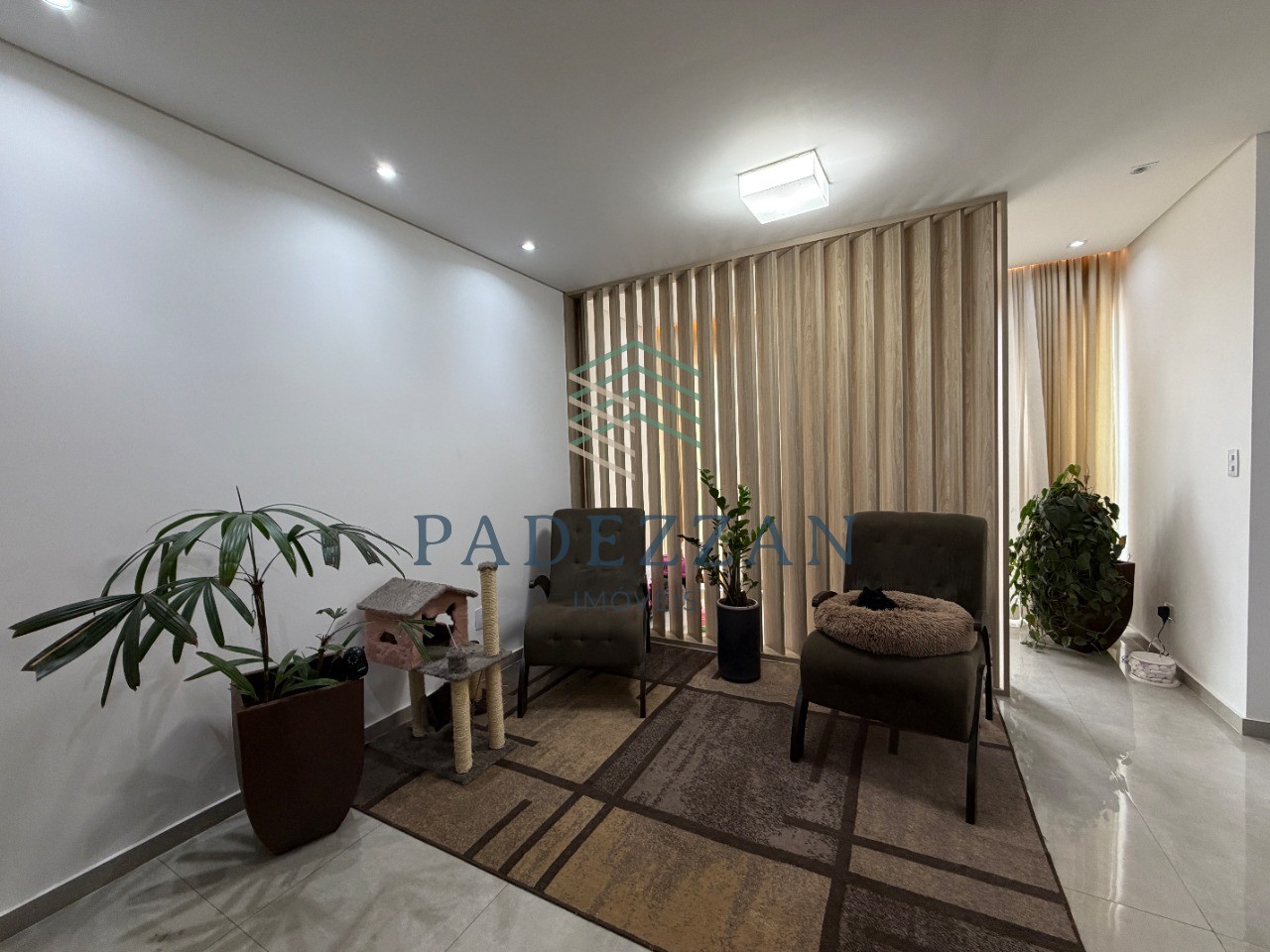 Apartamento, 3 quartos, 140 m² - Foto 2