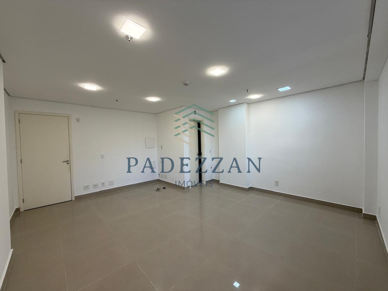 Sala-Conjunto, 24 m² - Foto 3