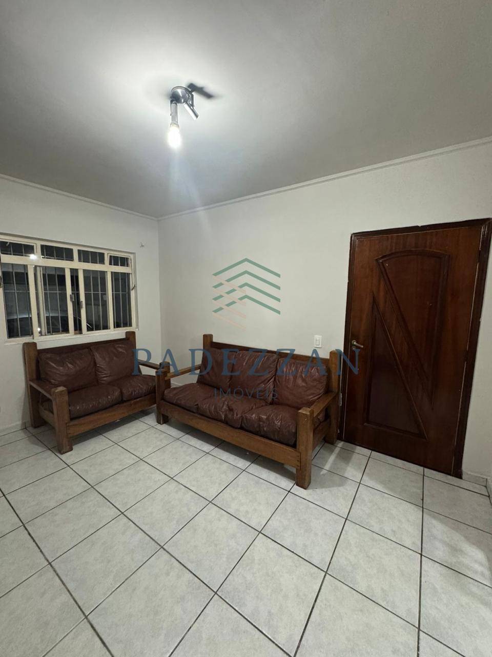 Casa, 4 quartos, 180 m² - Foto 2