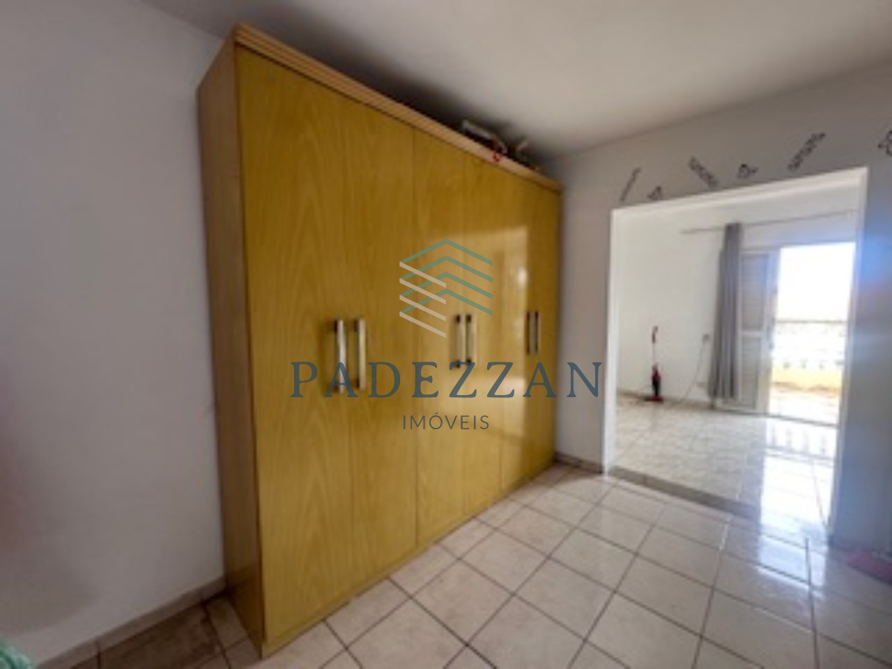 Casa, 4 quartos, 250 m² - Foto 11