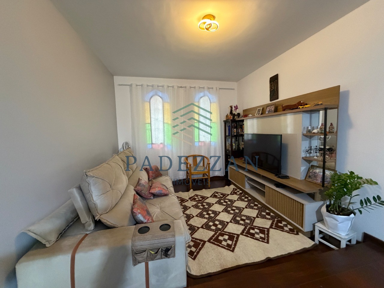 Casa, 3 quartos, 175 m² - Foto 1