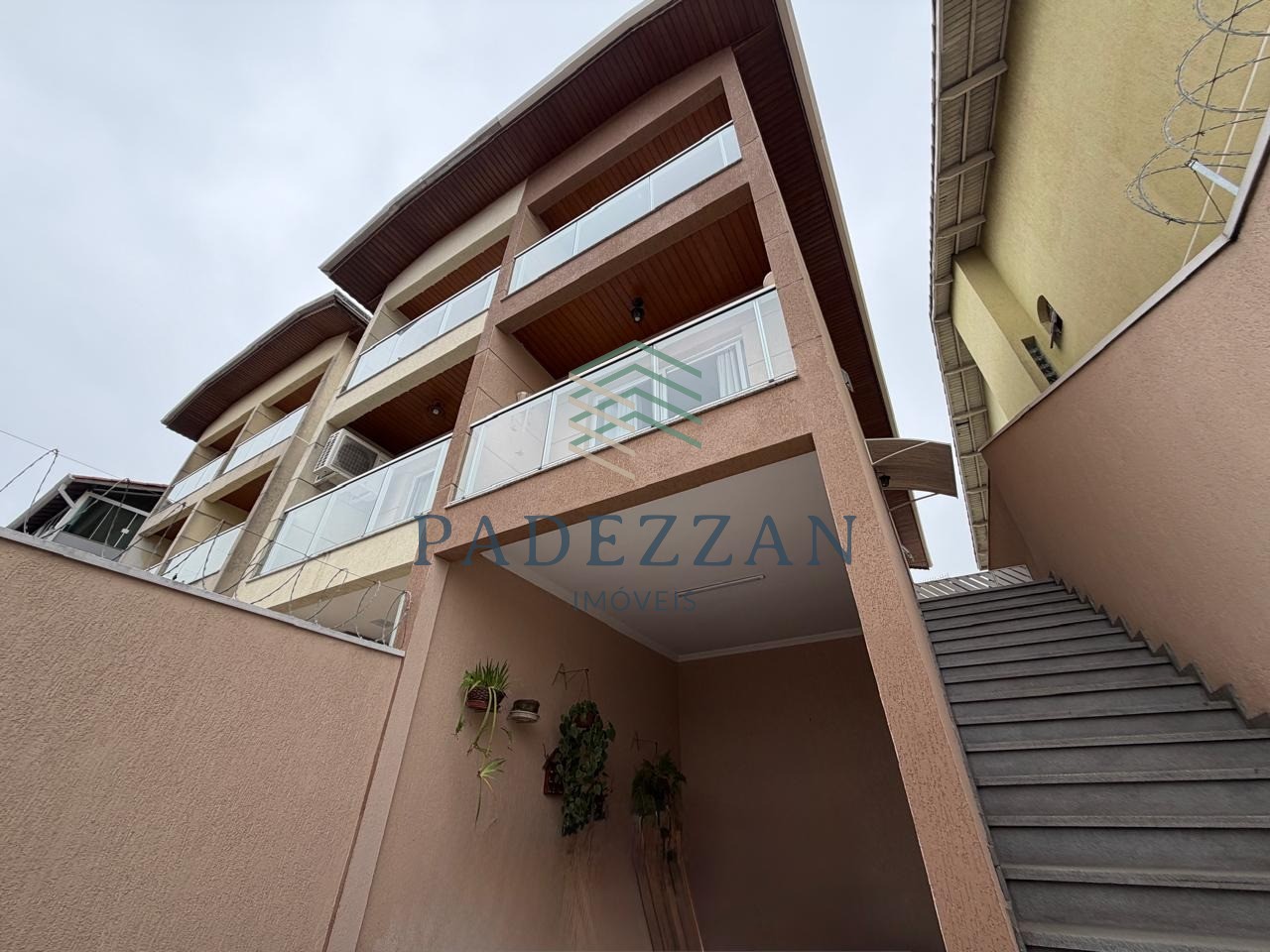 Casa, 3 quartos - Foto 1
