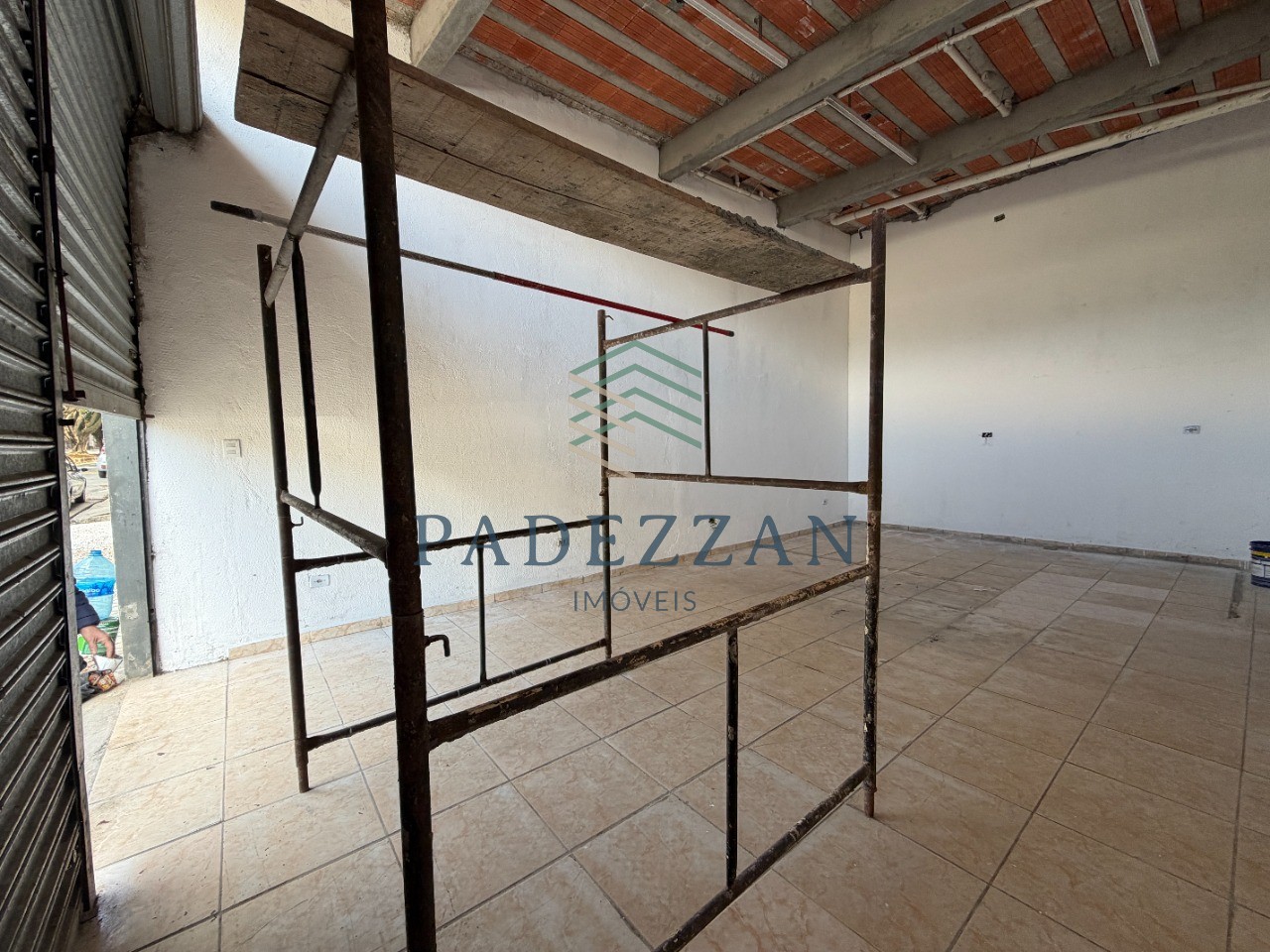 Loja-Salão, 45 m² - Foto 1