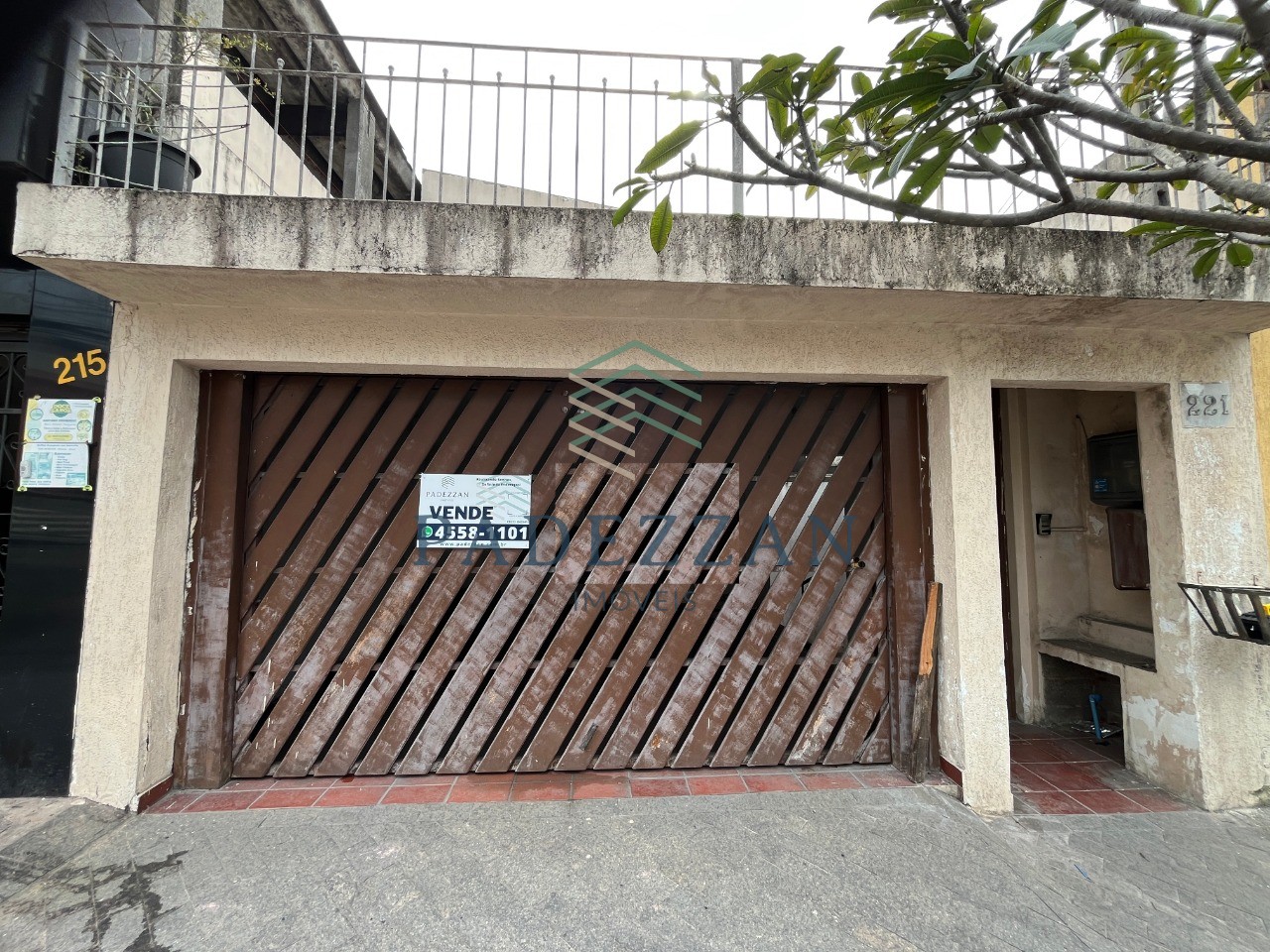Casa, 4 quartos, 203 m² - Foto 1