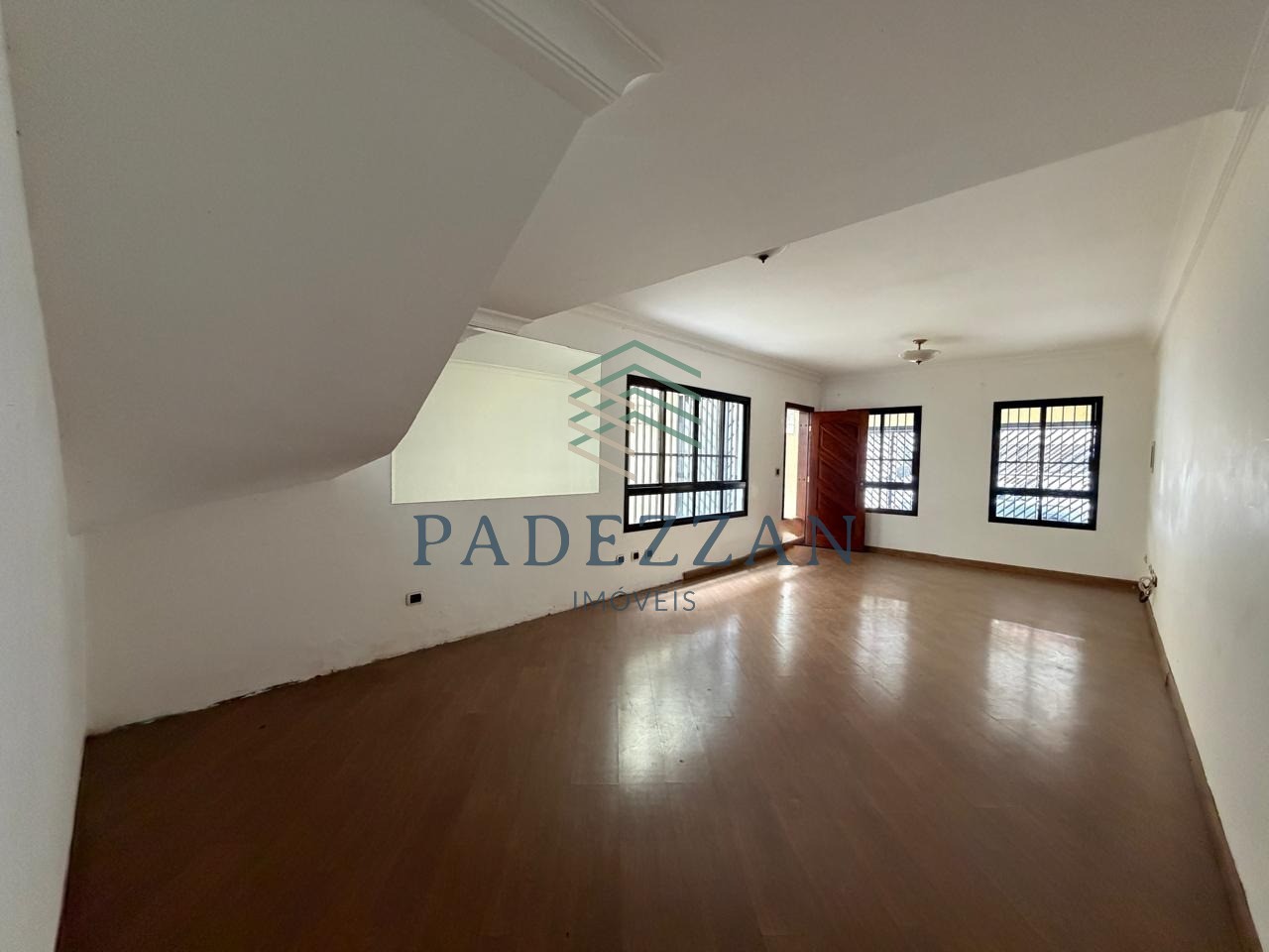 Casa, 3 quartos, 179 m² - Foto 2