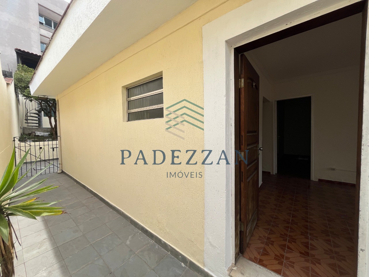Casa, 5 quartos, 207 m² - Foto 2