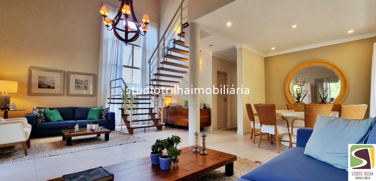 Lindo Sobrado com 4 suítes e 5 banheiros, 347m² á venda em Ilhabela - SP