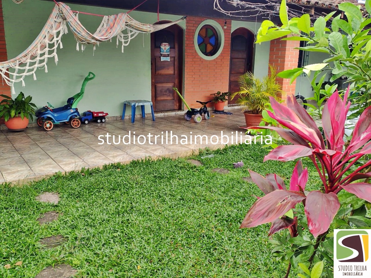 Casa Residencial e Comercial, 580m² á venda em Barra Velha, Ilhabela - SP