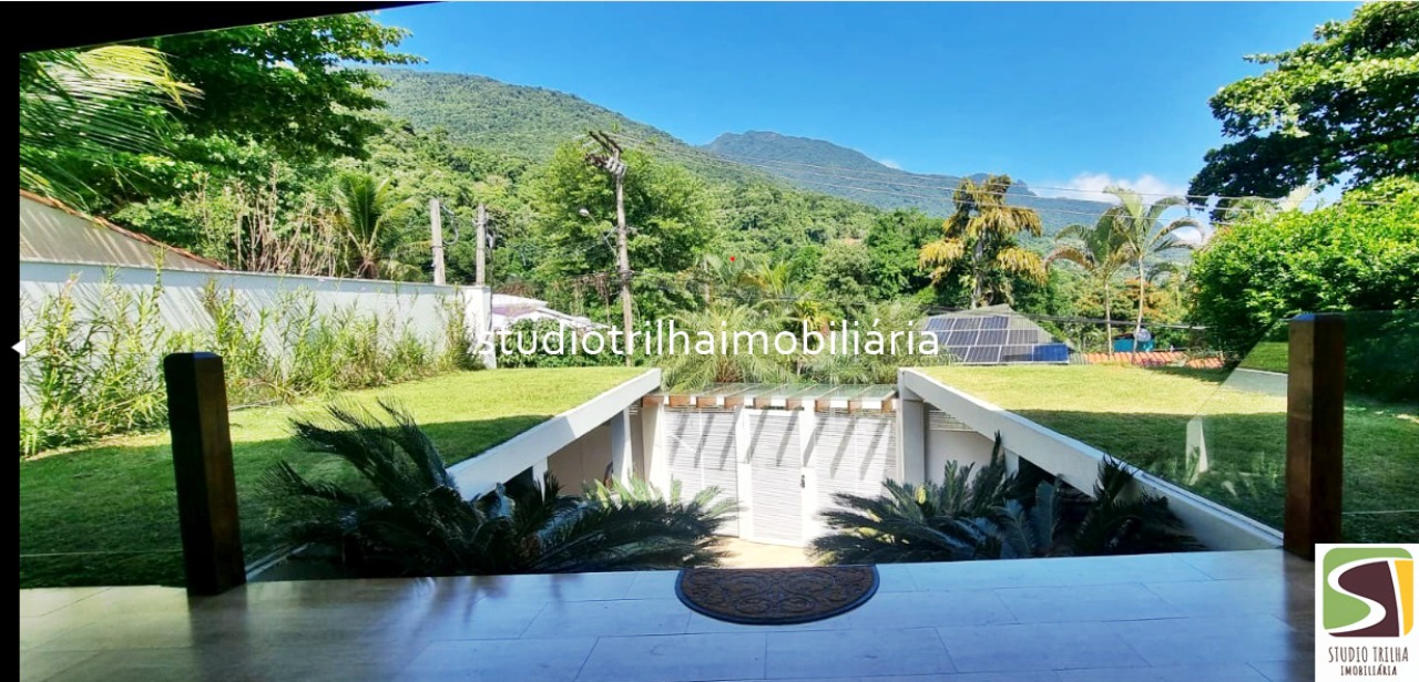 Lindo sobrado com 4 suítes e 5 banheiros, 347m² á venda em i