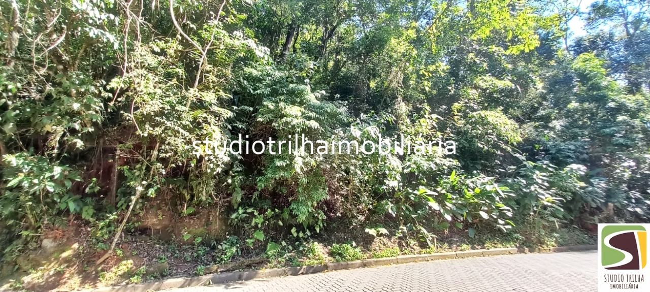 Terreno com 1912m² em camarão, ilhabela - são paulo