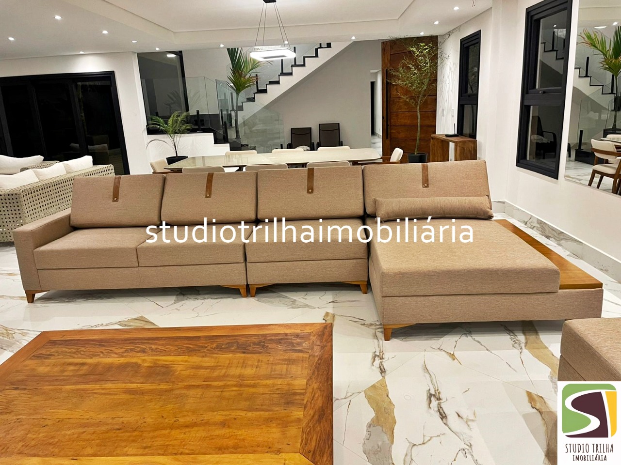 Mansão moderna com 10 suítes,750m², á venda em siriúba, ilha