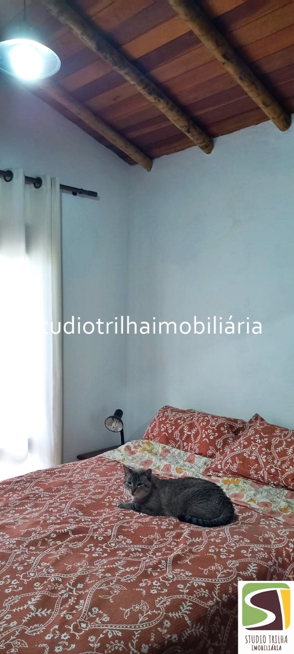 Lindo sobrado em condomínio, 100m² escritura definitiva com 