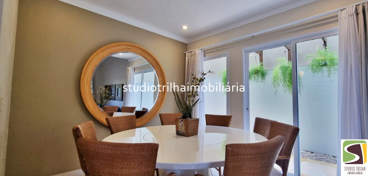 Lindo Sobrado com 4 suítes e 5 banheiros, 347m² á venda em Ilhabela - SP