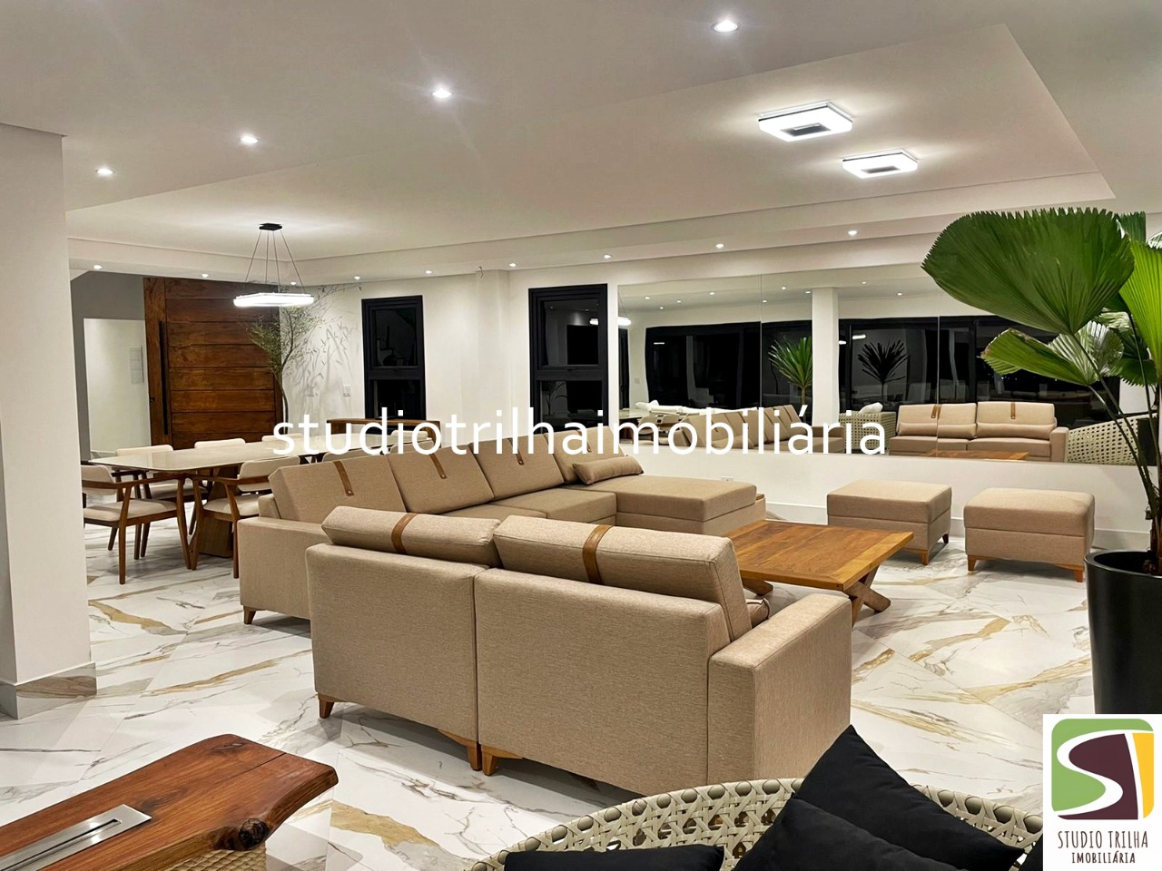 Mansão moderna com 10 suítes,750m², á venda em siriúba, ilha