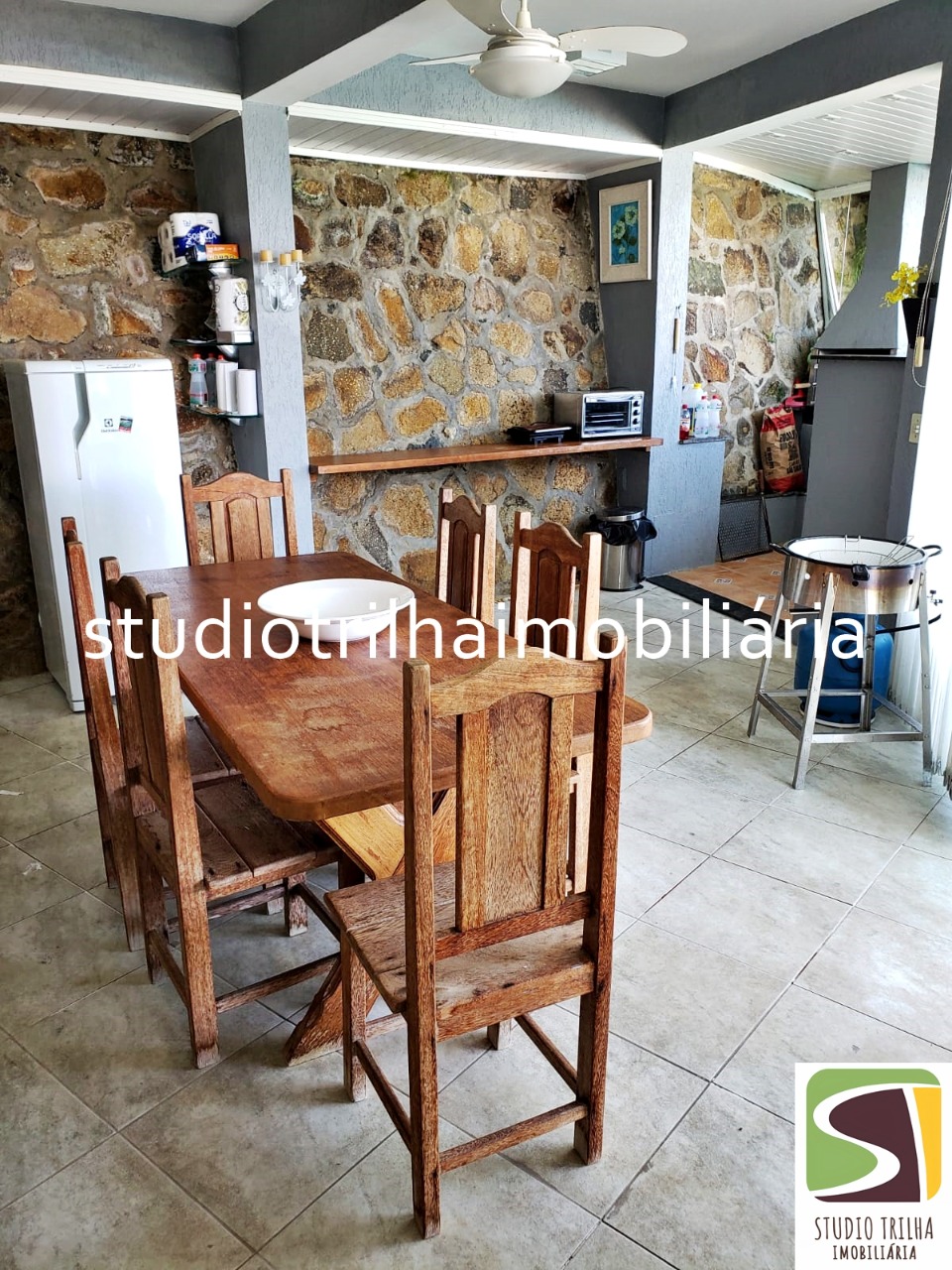 Linda casa, 313m² no itaguassú - ilhabela / escritura defini