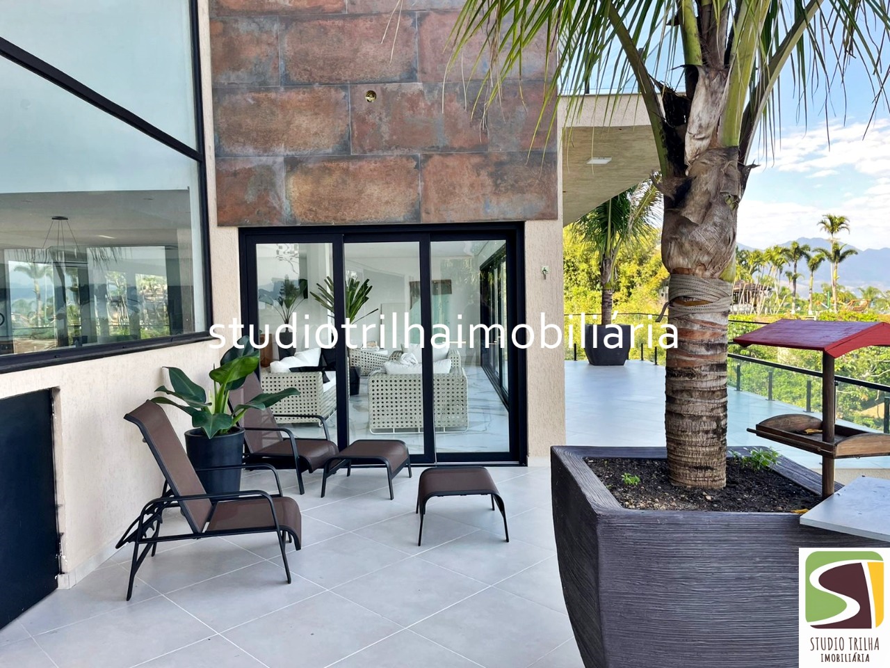 Mansão moderna com 10 suítes,750m², á venda em siriúba, ilha