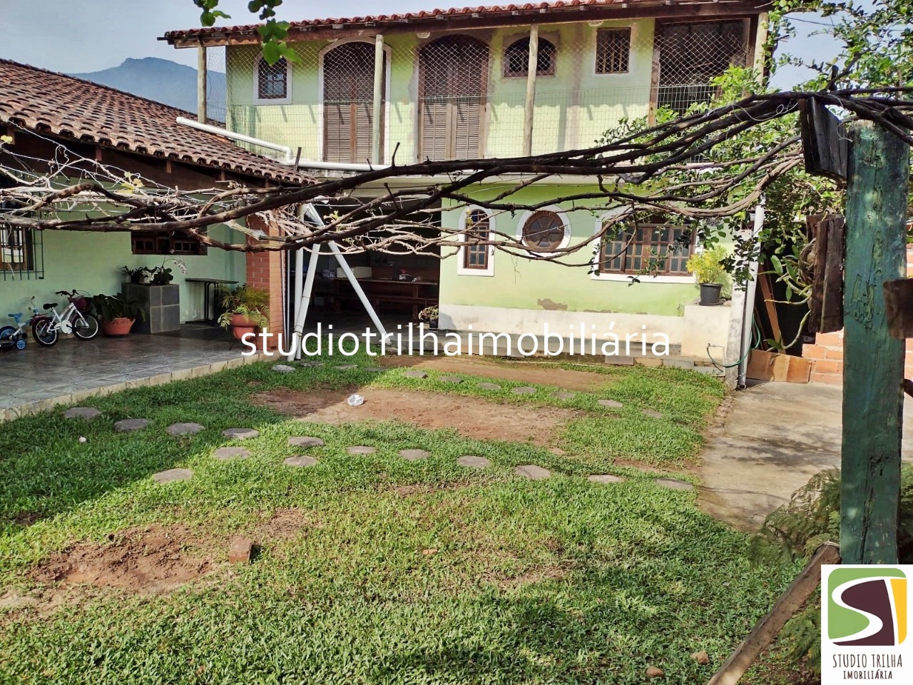 Casa Residencial e Comercial, 580m² á venda em Barra Velha, Ilhabela - SP